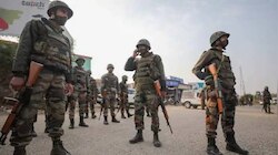 कश्मीर में "पार्ट टाइम आतंकियों" के ज़रिये हमले कर रहा है ISI, जानिए कौन हैं ये