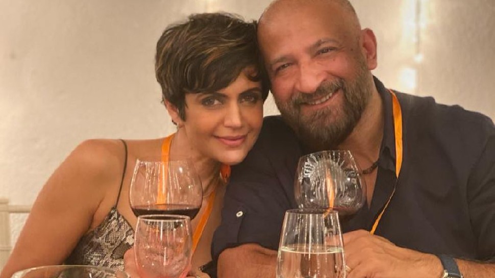 पति के निधन के बाद Mandira Bedi ने की ऐसी पोस्ट, एक इमोजी से ही बयां की दिल की बात