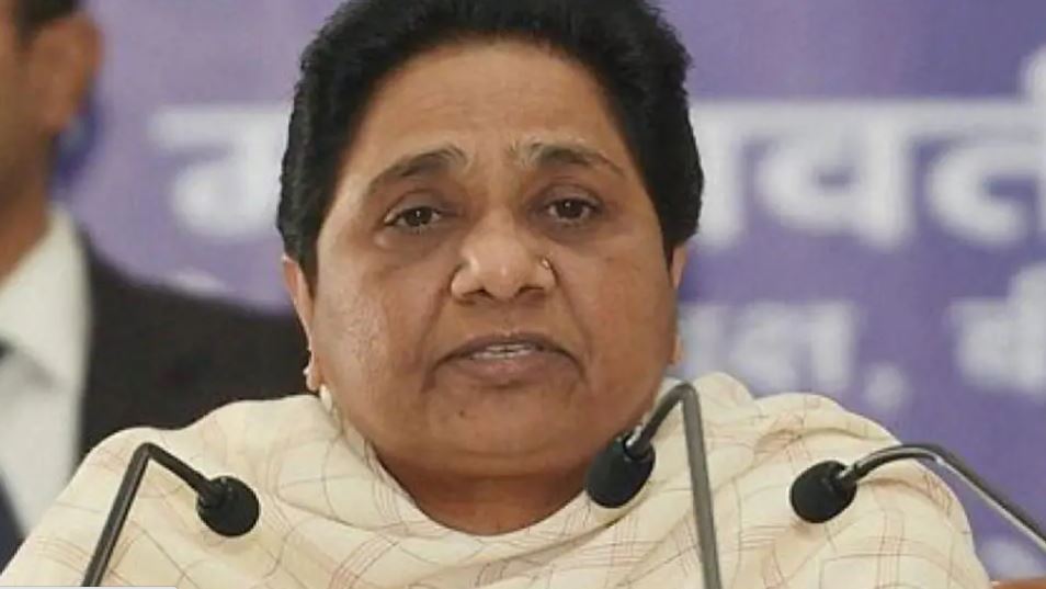Mohan Bhagwat के बयान पर Mayawati का तीखा हमला, कहा-  ये 'मुंह में राम, बगल में छुरी' जैसा