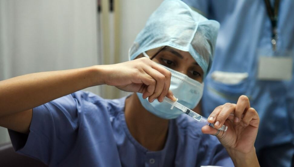 Sputnik V Vaccine को ग्रामीण इलाकों तक पहुंचाने का प्लान, सबको फ्री में लगेगा टीका