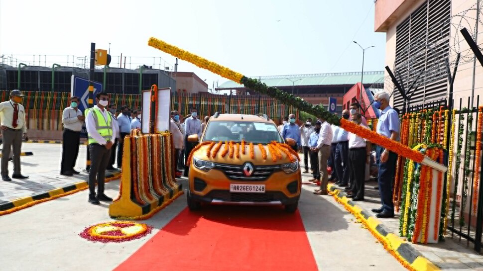 Delhi: कश्मीरी गेट मेट्रो स्टेशन पर शुरू हुई देश की पहली FASTag/UPI बेस्ड कैशलेस पार्किंग, यात्रियों को मिलेगा लाभ