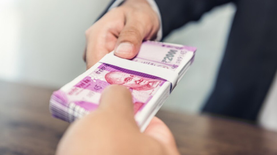 7th Pay Commission: cabinet likely give final go ahead to da hike today | 7th Pay Commission: केंद्रीय कर्मचारियों के लिए आज फैसले का दिन, DA बहाली पर कैबिनेट देगा गुड न्यूज? - Vimarsana News