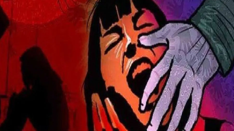 UP: नाबालिग भाई ने किया बड़ी बहन से Rape, पुलिस ने की ये कार्रवाई