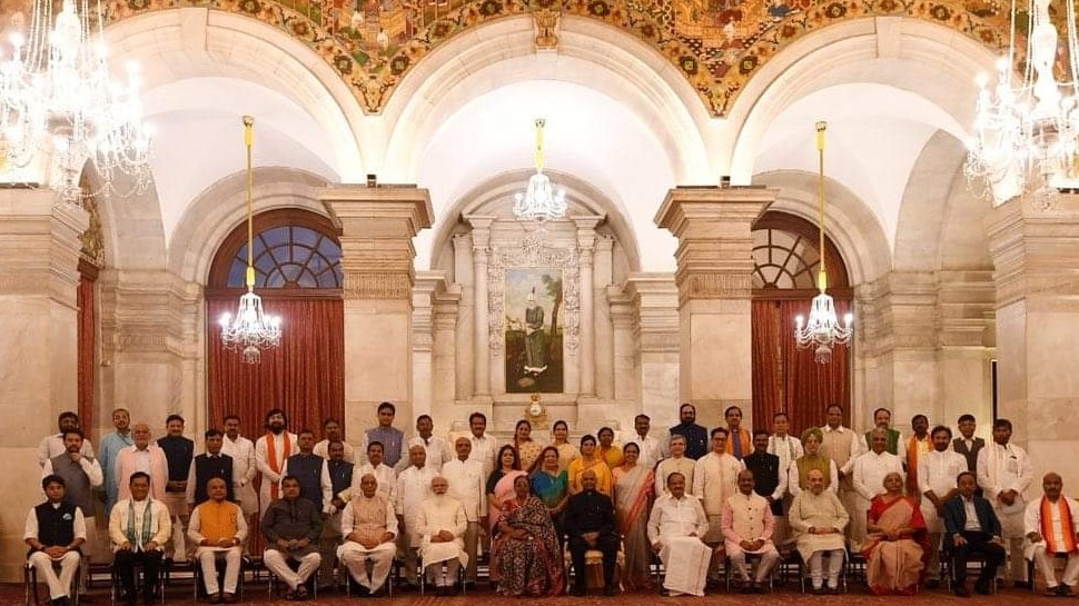 Modi cabinet reshuffle 2021: नए मंत्रियों को बंटा विभाग, जानें किसको क्‍या मिला