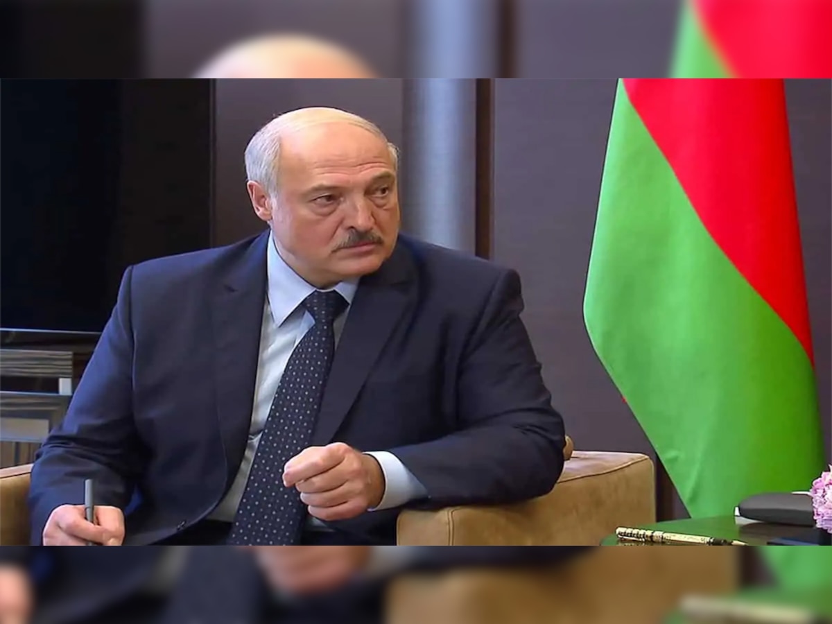 बेलारूस के राष्ट्रपति एलेक्जेंडर लुकाशेंको (फाइल फोटो)