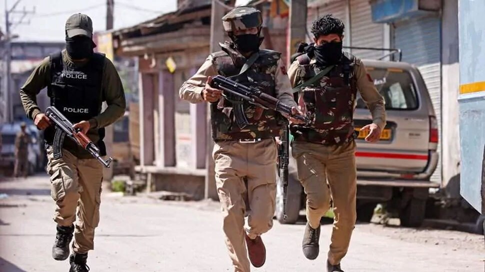 Kashmir में आतंकियों का काउंटडाउन, 36 घंटे में Security Forces ने मार गिराए 7 Terrorists