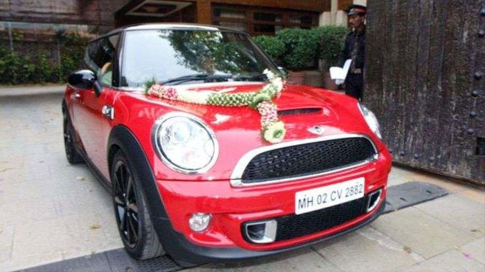 मिनी कूपर S Amitabh Bachchan Car Mini Cooper S
