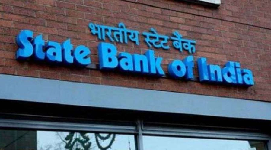 SBI ग्राहकों के लिए बड़ी खबर, इस बात का रखें ध्यान नहीं तो अटक सकते हैं पैसे