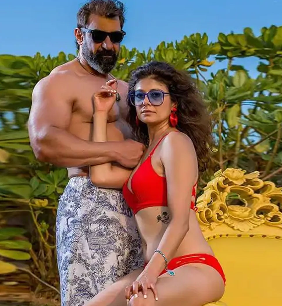नवाब शाह-पूजा बत्रा Nawab Shah Pooja Batra