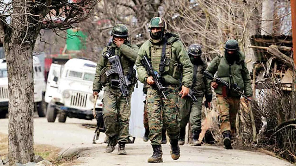 Jammu Kashmir के Anantnag में Terrorists से मुठभेड़, सुरक्षाबलों ने ढेर किए दो आतंकी