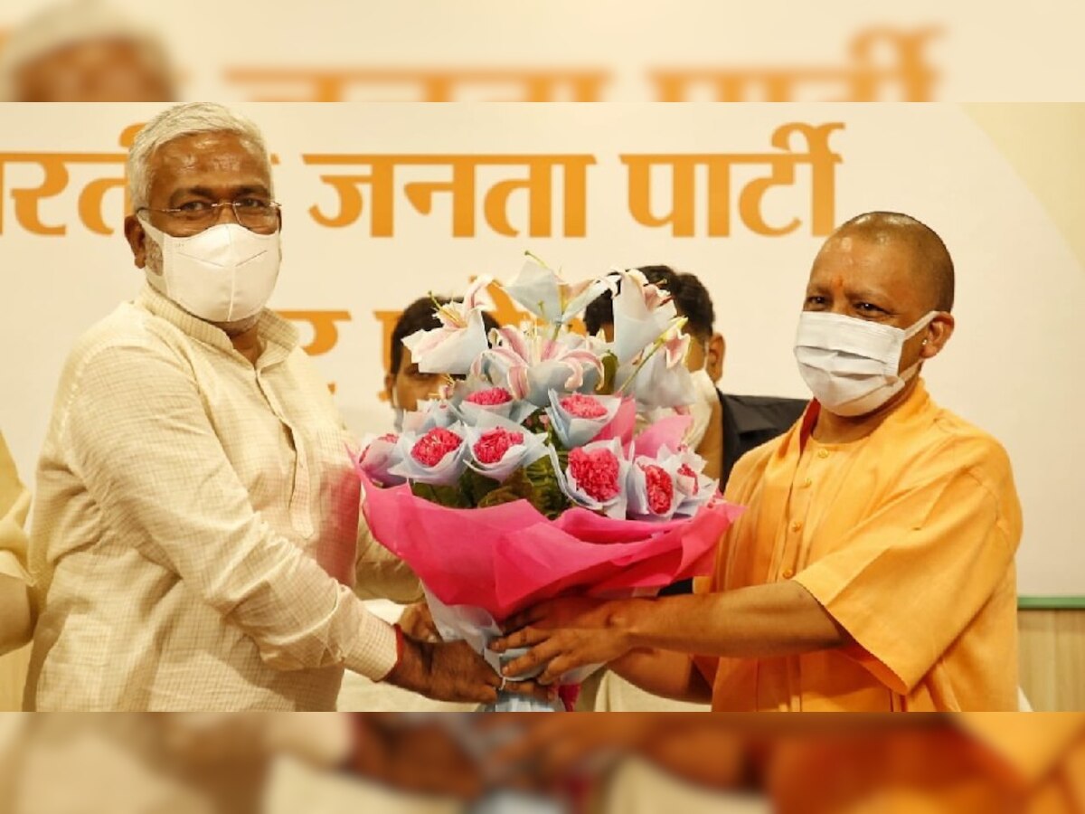 UP Block Pramukh Chunav में BJP की भव्य जीत पर पार्टी में छाई खुशी, CM Yogi को यूं मिलीं बधाई