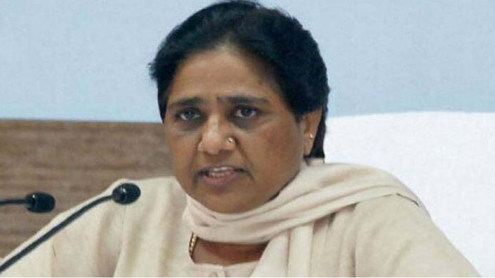 Akhilesh के बाद अब Mayawati ने ATS की कार्रवाई पर उठाए सवाल, दिए ये मशवरे
