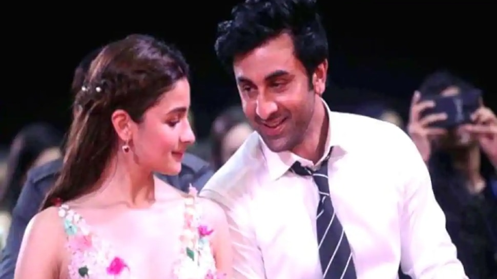 'Alia Bhatt और Ranbir Kapoor करेंगे अगले साल तक शादी, 2037 में हो जाएंगे अलग'