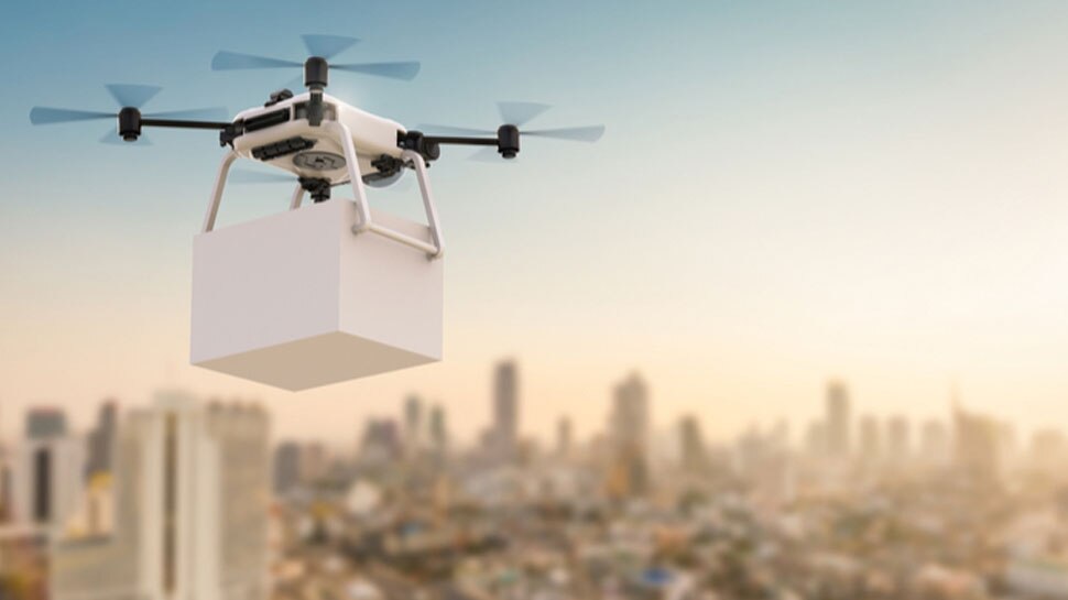 अब आसमान से आपके घर आएगा सामान, ड्रोन नियमों में सरकार करने जा रही बड़ा बदलाव