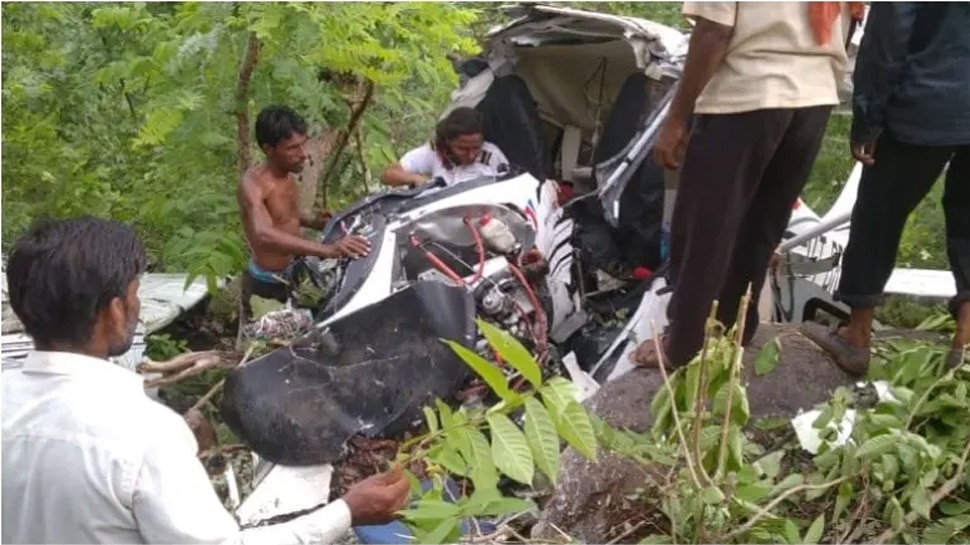 Maharashtra Helicopter Crash: जलगांव के जंगलों में क्रैश हुआ हेलीकॉप्‍टर, पायलट की मौत; ट्रेनी महिला पायलट घायल