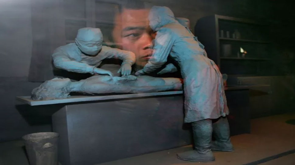 'जैविक हथियार बनाने की शुरुआत'