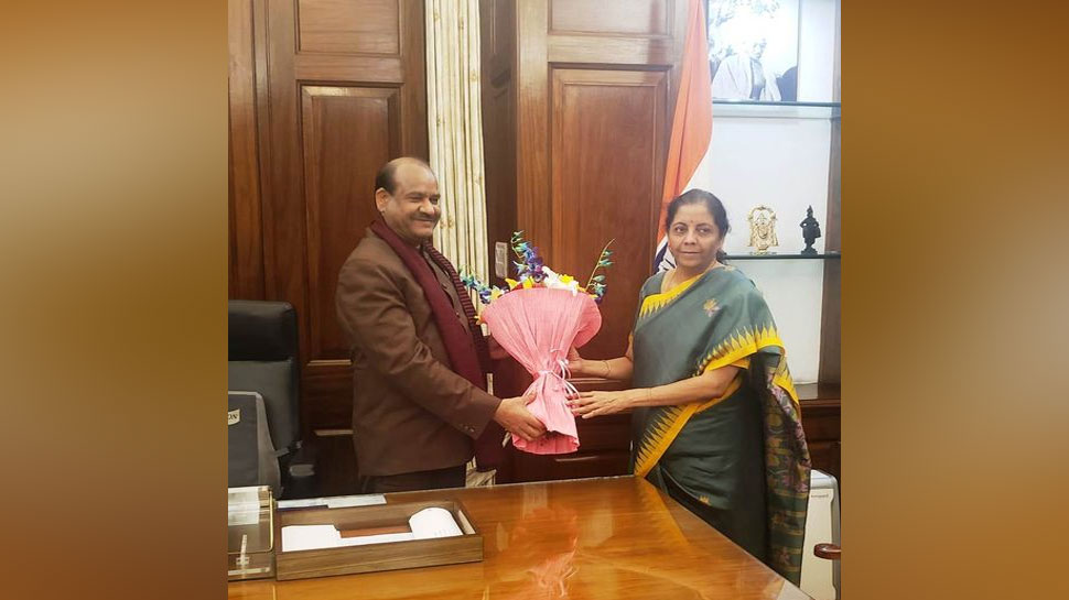 स्पीकर Om Birla से मिलीं वित्त मंत्री Nirmala Sitharaman, ये मंत्री भी करेंगे मुलाकात