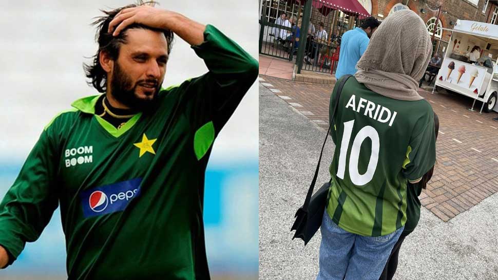 PAK फीमेल फैन ने पहनी Shahid Afridi के नाम की Jersey, 'लाला' ने दिया बूम बूम रिएक्शन