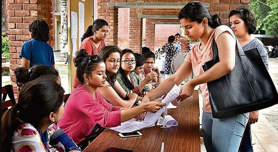 DU Admission: ग्रैजुएशन में 2 अगस्त से शुरू होगा दाखिला, इस तारीख तक करा सकेंगे एडमिशन