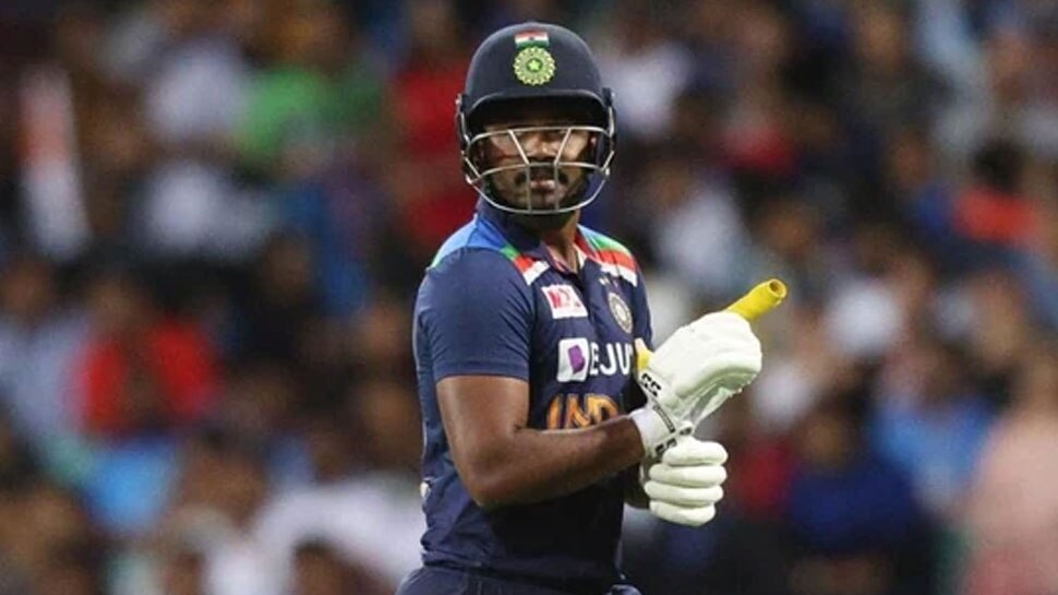 IND vs SL: क्यों आखिरी समय पर Sanju Samson को कर दिया गया बाहर? सामने आई बड़ी वजह