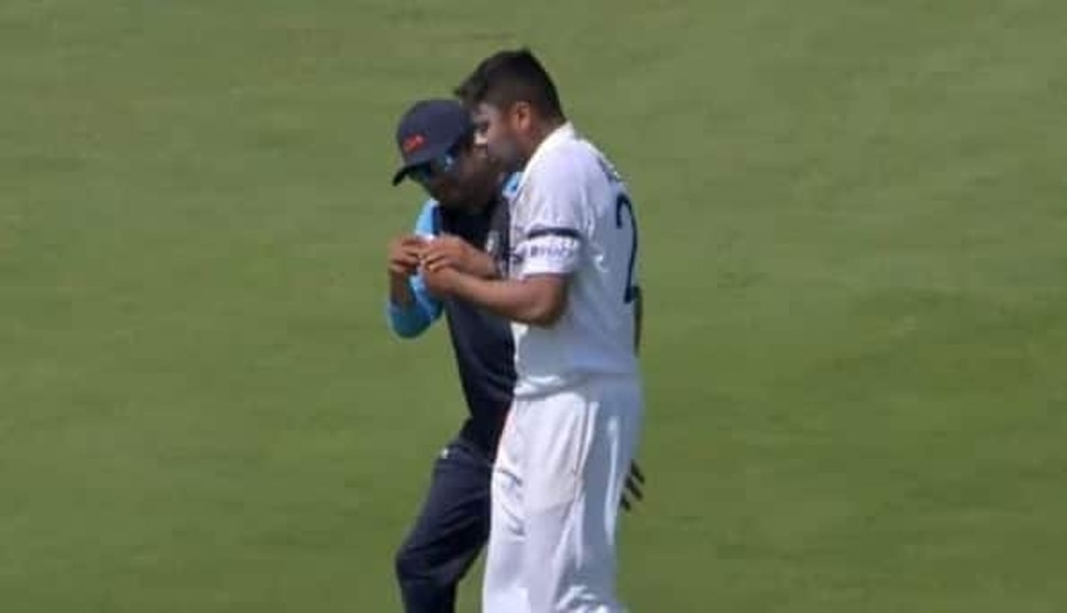 विरोधी टीम के लिए प्रेक्टिस मैच खेले भारतीय खिलाड़ी Avesh Khan, उंगली में लगी चोट