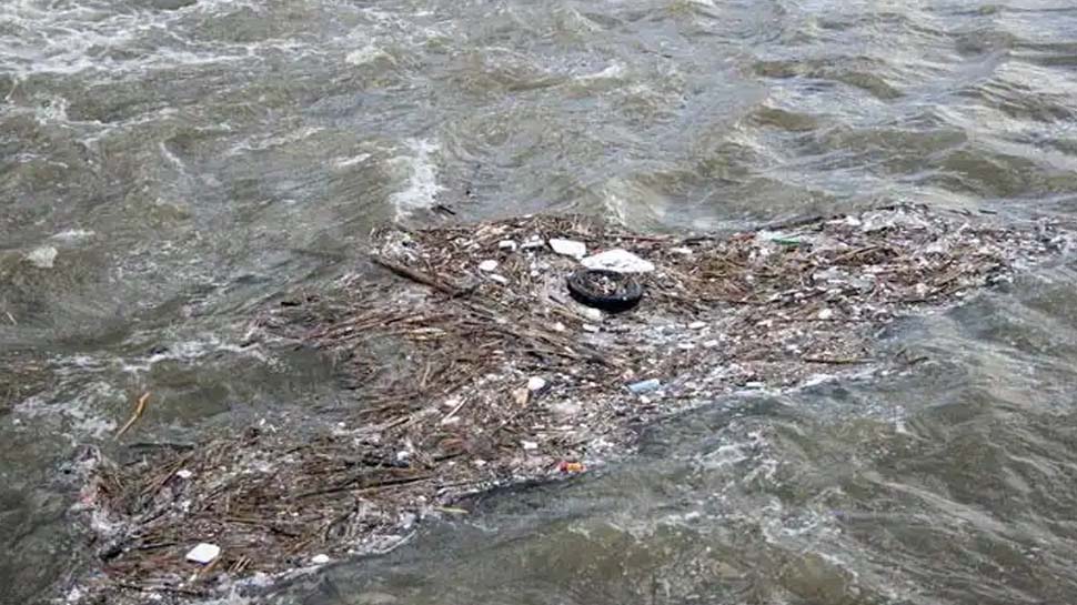 प्लास्टिक और माइक्रोप्लास्टिक से दूषित हुई गंगा नदी, पीने लायक नहीं इन शहरों का पानी