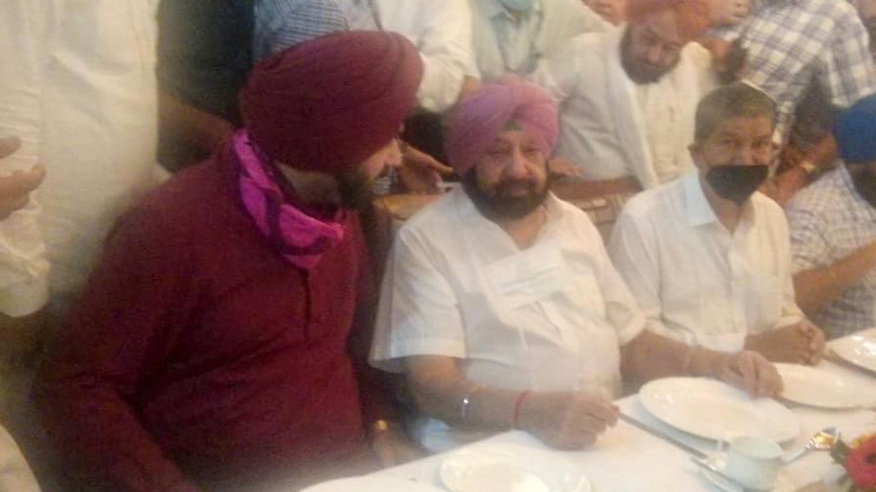 Punjab: क्या Navjot Singh Sidhu और Amarinder Singh के बीच सब हो गया ठीक? मुलाकात की तस्वीर आई सामने