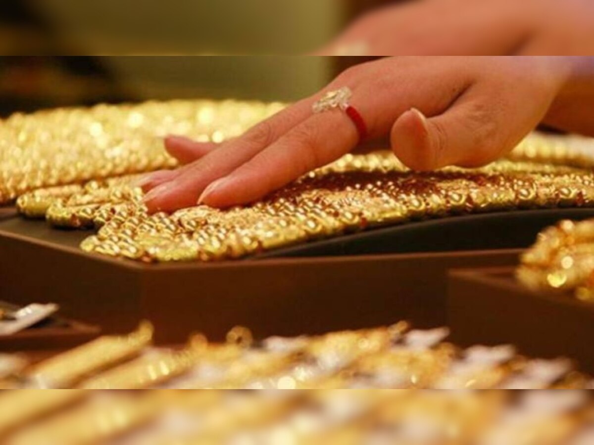 Gold Price Today, 23 July 2021: पूरे हफ्ते सोने में रही गिरावट, 8700 रुपये मिल रहा सस्ता, चांदी की कीमतें भी गिरीं