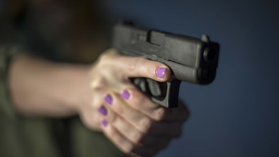 हत्या के समय नहीं चली पिस्तौल Pistol not fired at the time of murder