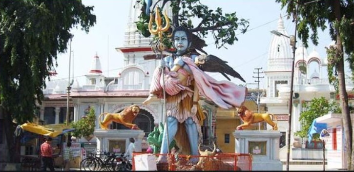 Lord Shiva Temple: इस मंदिर में देवी सती ने खुद को किया था भस्म, आज भी मौजूद है युगों पुराना गड्ढा