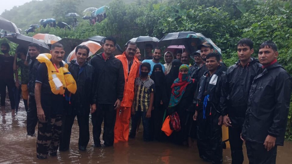 तीन प्रदेशों में बाढ़ के हालात Respective District Admin in Maharashtra, Goa and Karnataka