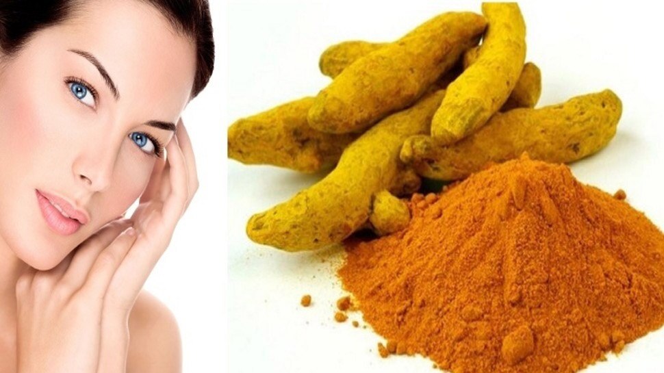 Turmeric for face: हल्दी से चेहरा बन जाएगा बेहद खूबसूरत, खत्म हो जाएंगी डार्क सर्कल समेत ये तमाम समस्याएं