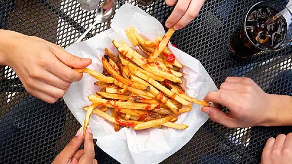 ज्यादा तले-भुने भोजन से करें परहेज Avoid excessive fried food