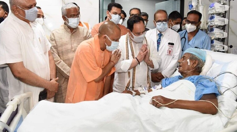 कल्याण सिंह की हालत नाजुक, CM योगी पहुंचे अस्पताल, पीएम मोदी भी एक्टिव