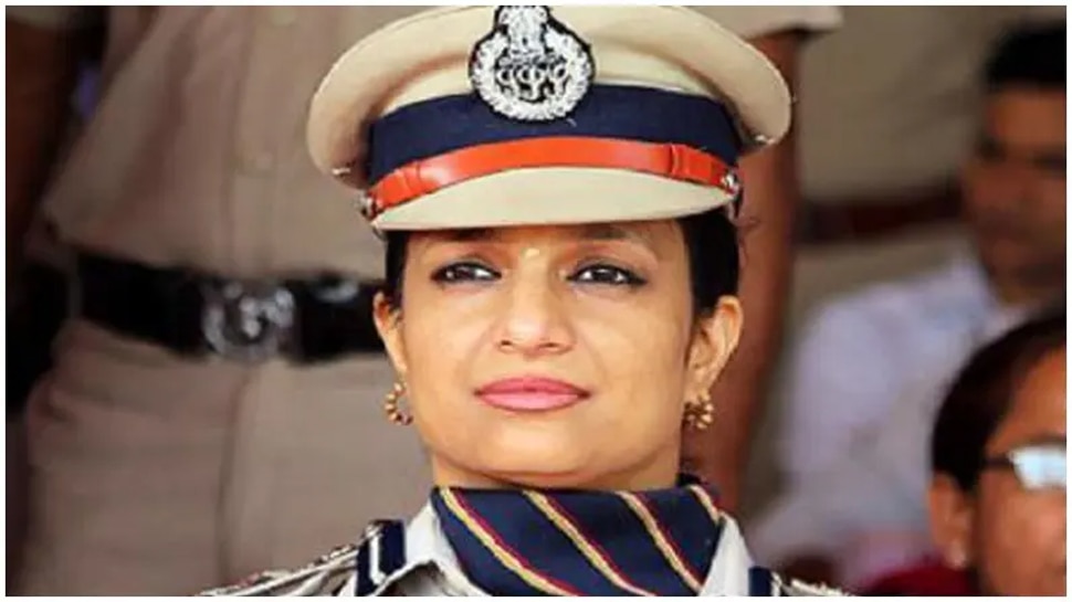 ‘मीरा’ बनकर ‘कृष्ण’ की सेवा करने के लिए IPS Bharti Arora ने मांगा VRS, 23 साल की सर्विस में कई बार बटोरी सुर्खियां