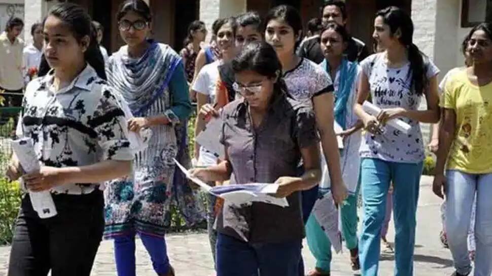 CBSE 10, 12 Board Exam 2021: जल्द हो सकती है CBSE बोर्ड एग्जाम के नतीजों की घोषणा, जानें कैसे देख सकते हैं रिजल्ट