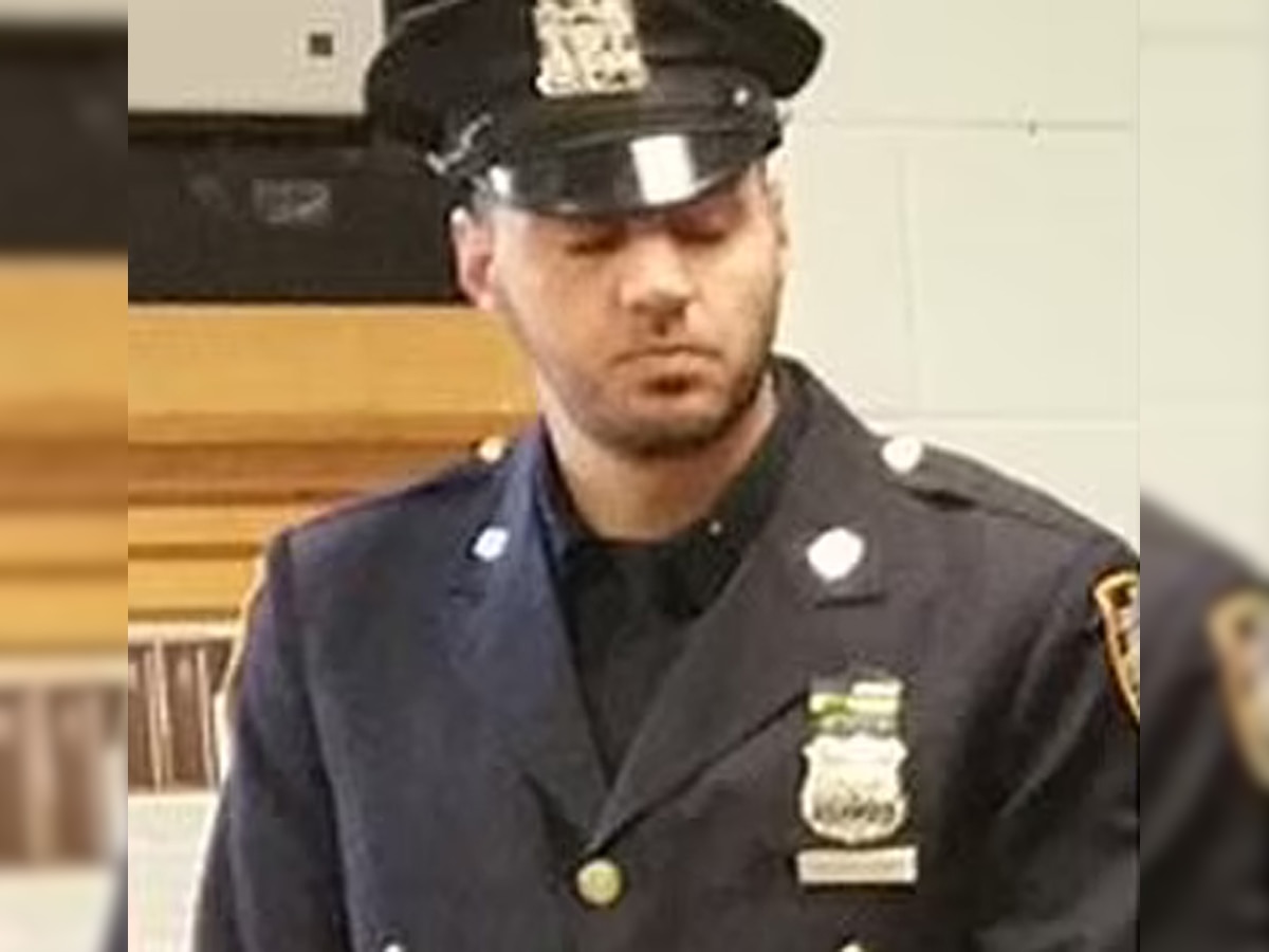 Two Nypd Cops Are Fired For Having Sex With 15 Year Old Teen After She Joined The Department