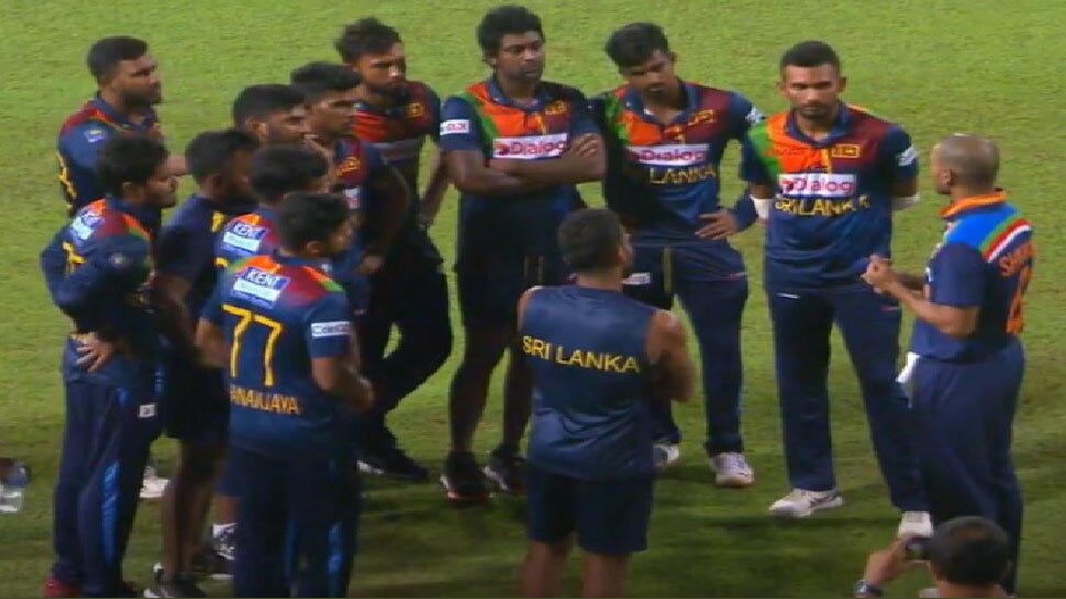 IND vs SL: भारत की हार के बाद भी Shikhar Dhawan से क्यों खुश हैं लोग? मैच के बाद 'गब्बर' ने ऐसे जीता दिल
