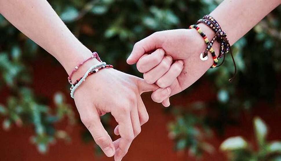 Friendship Day Special: फ्रेंडशिप डे पर जानें इस रिश्ते की खासियत, पढ़ें Quotes