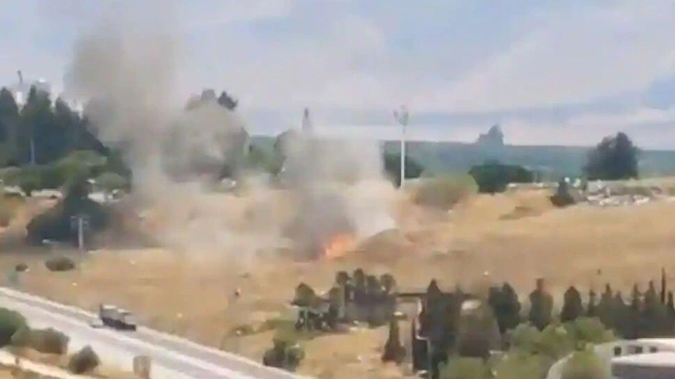 Rocket Attack: Israel ସେନାର ତୋପ ମାଡରେ ଥରହର Lebanon