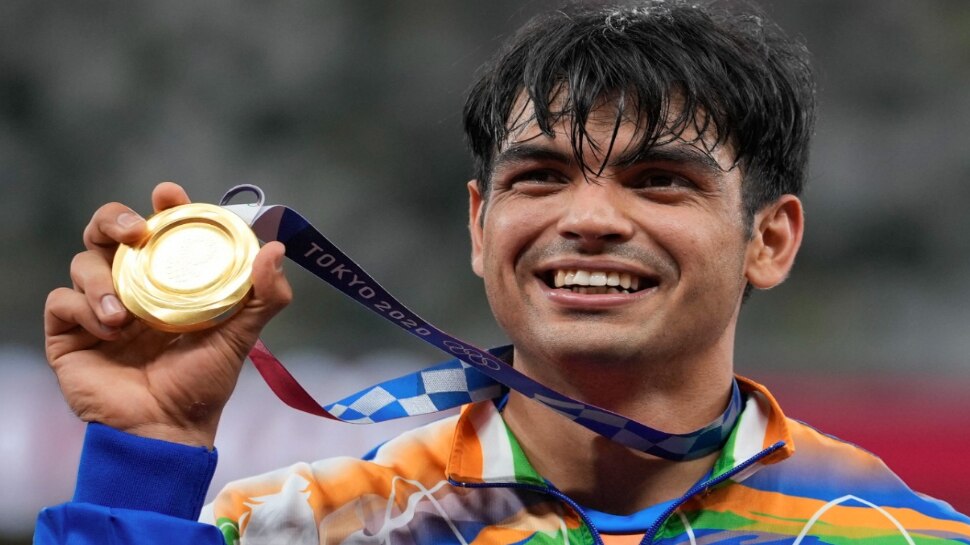 Tokyo Olympics: 'यह अविश्वसनीय लग रहा है', गोल्ड जीतने के बाद कुछ इस तरह भावुक हुए Neeraj Chopra