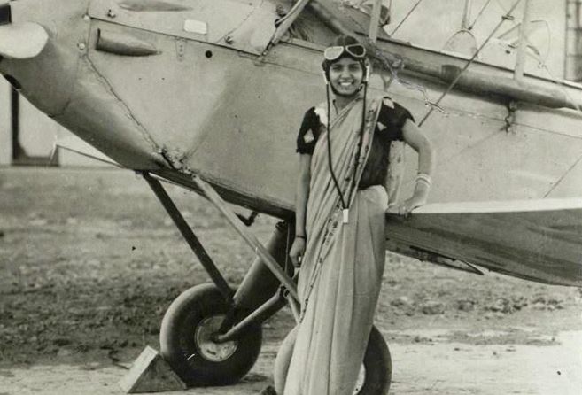Google Doodle on Sarala Thakral : वह महिला जिसने साड़ी पहनकर उड़ाया था विमान, रचा इतिहास