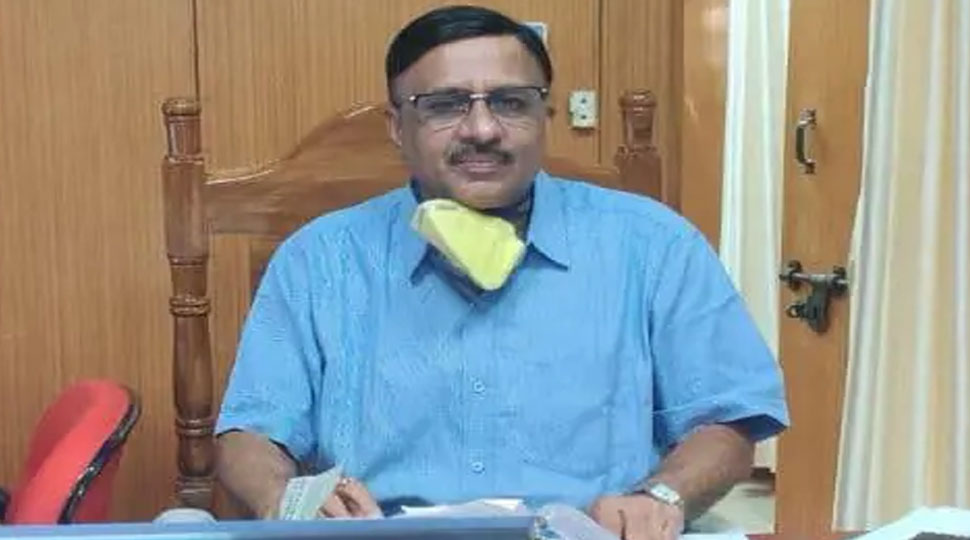 Sheopur Collector Rakesh Kumar Srivastava has been removed new collector is Shivam Verma mpgs