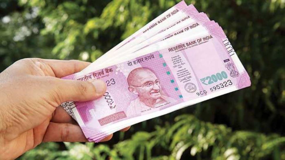 7th Pay Commission: खुशखबरी! केंद्रीय कर्मचारियों की सैलरी में आ गया 28% DA का पैसा, चेक करें अपना स्टेटस