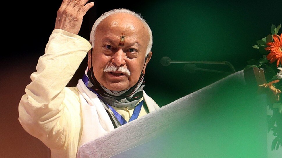 independence day 2021 rss chief mohan bhagwat Over economic freedom | RSS प्रमुख मोहन भागवत ने दिया 'आर्थिक आजादी' का मंत्र, बोले- जब तक चीन पर निर्भरता, तब तक झुकना पड़ेगा । Hindi News, देश - Vimarsana News