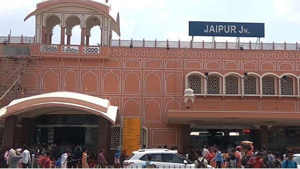 Now all trains will be run with electric engine in jaipur know benefits