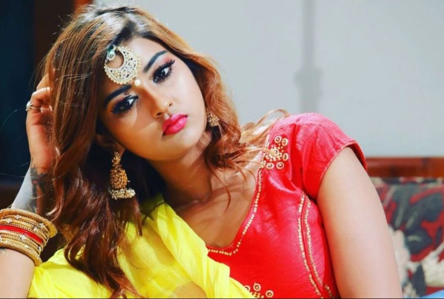 VIDEO: Bhojpuri Actress आकांक्षा दुबे ने अंकुश राजा संग किया जमकर रोमांस, वायरल हुआ ये अंदाज
