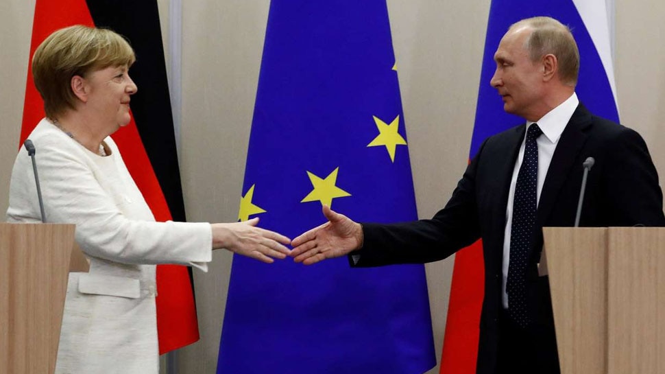 Afghanistan के हालात पर Germany और Russia ने जताई चिंता, पुतिन-मर्केल ने की मुलाकात