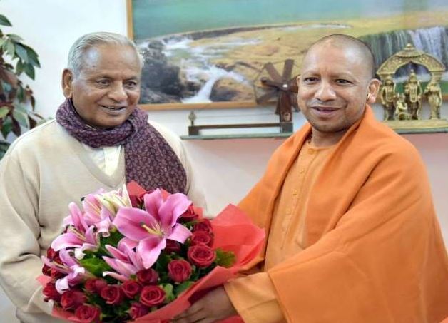 उत्तर प्रदेश में तीन दिन का राजकीय शोक घोषित, सपा-बसपा ने भी कल्याण सिंह को दी श्रद्धांजलि