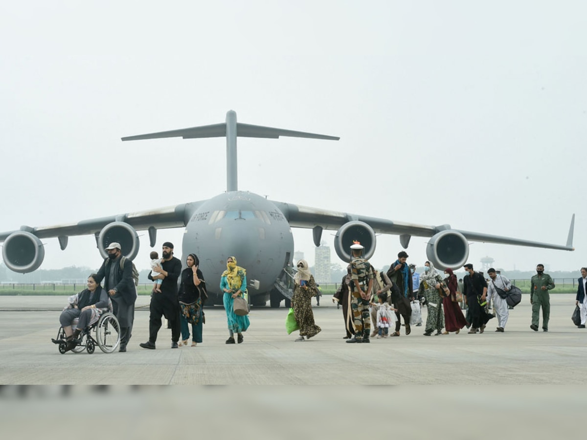 अफगान की स्थिति पर केंद्रीय मंत्री पुरी ने कहा कि इसलिए CAA जरूरी है.